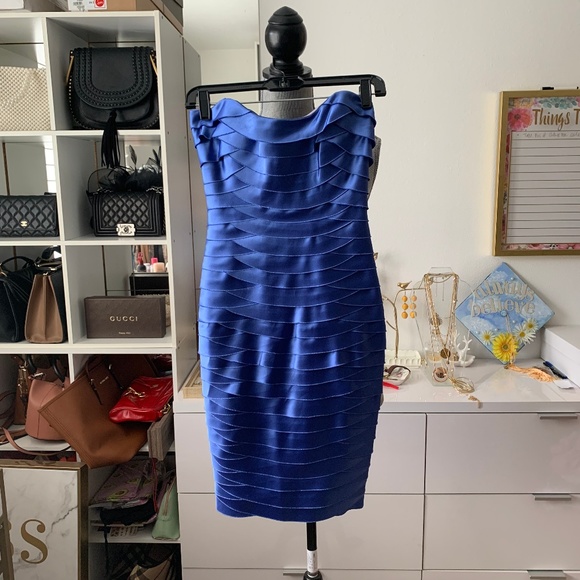 BCBGMaxAzria Dresses & Skirts - BCBG Bandage Satin Dress